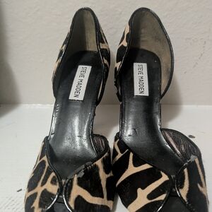 Steve Madden Women's Black and Tan Heels
